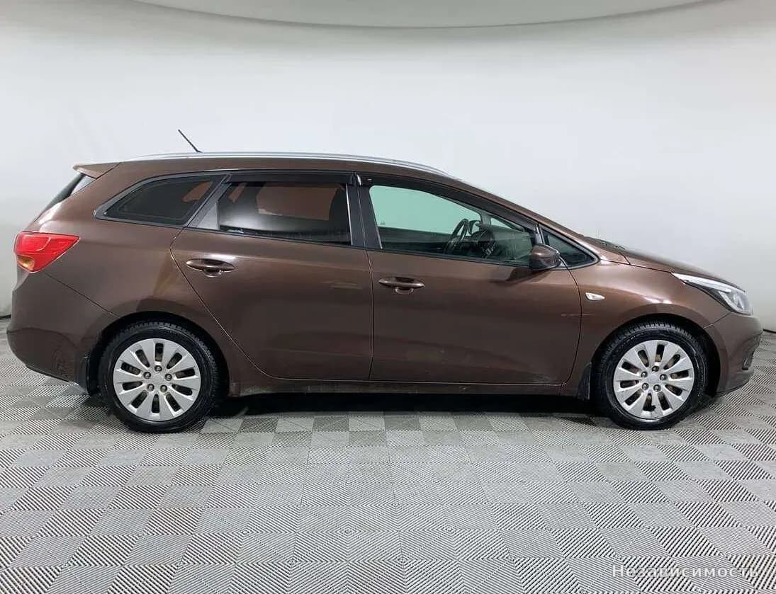 KIA Ceed 2014 с пробегом — фото 4