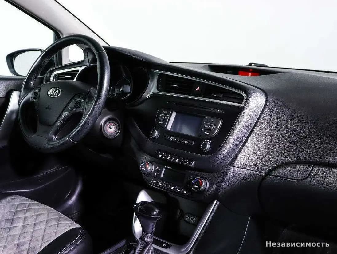 KIA Ceed 2017 с пробегом — фото 7
