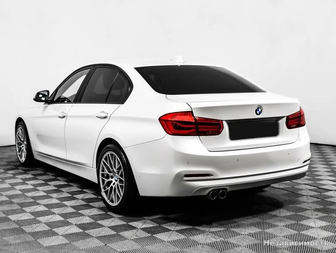 BMW 3 серии 2017 с пробегом — фото 7