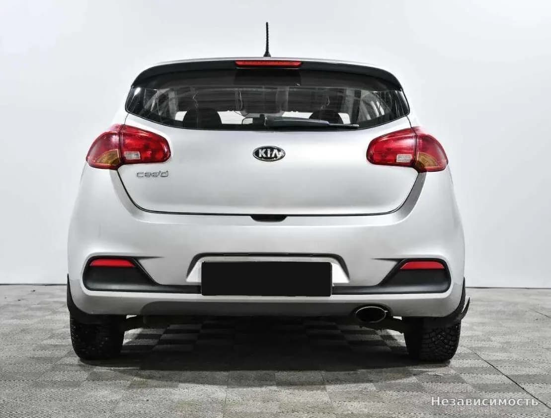 KIA Ceed 2012 с пробегом — фото 5