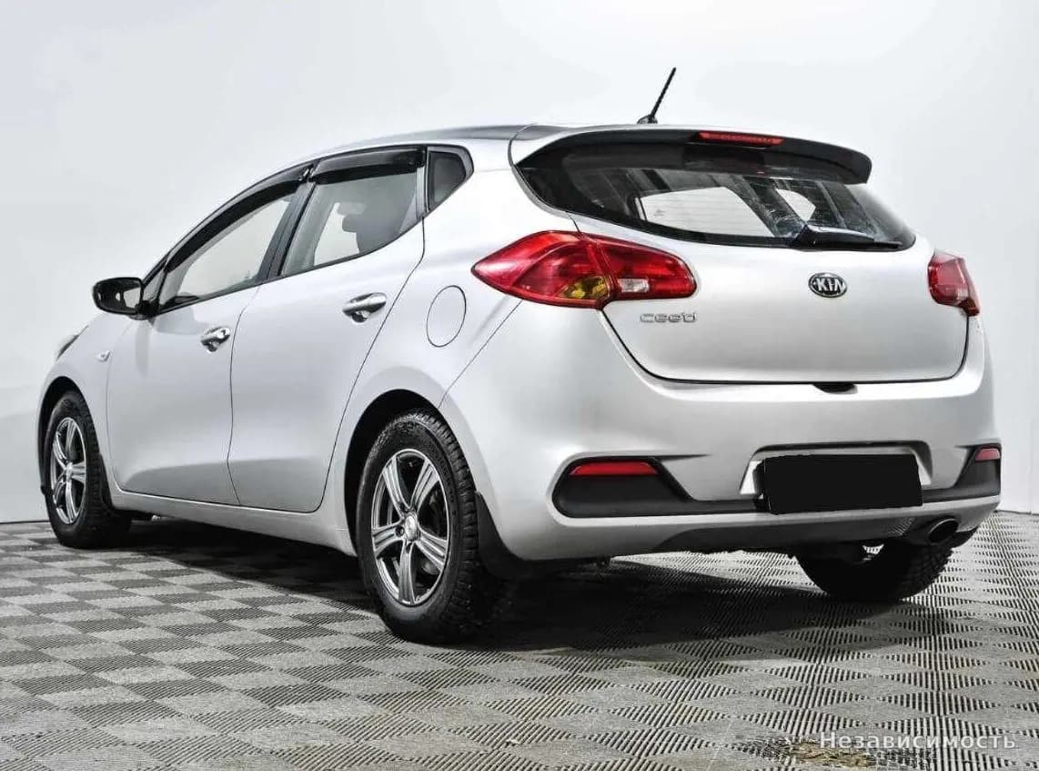 KIA Ceed 2012 с пробегом — фото 6