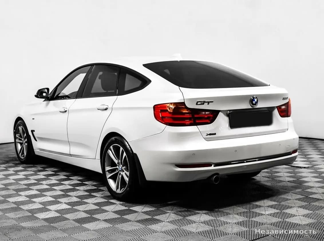 BMW 3 серии 2015 с пробегом — фото 7
