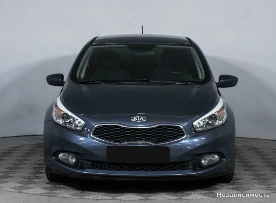 KIA Ceed 2013 с пробегом — фото 2