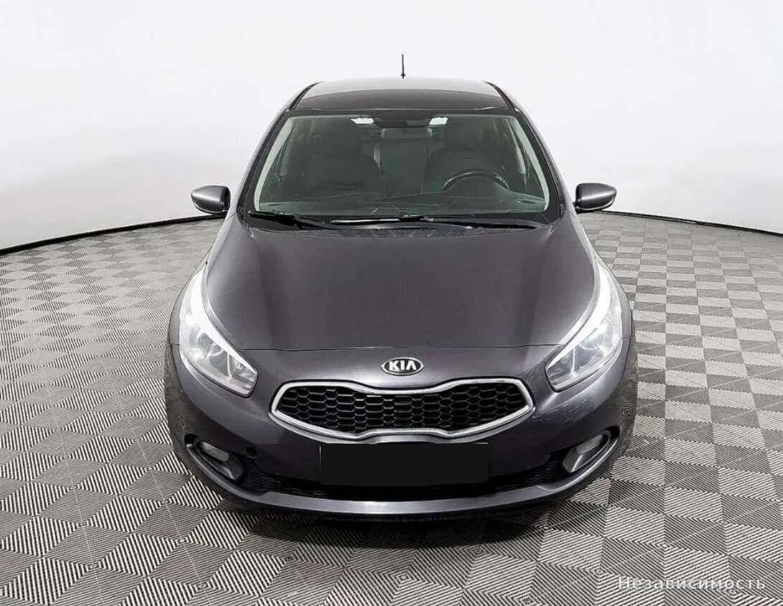 KIA Ceed 2013 с пробегом — фото 2