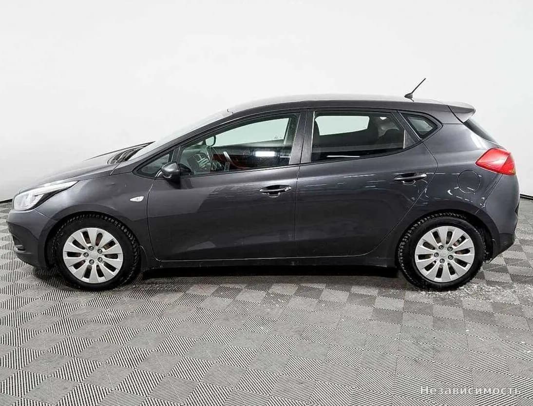 KIA Ceed 2013 с пробегом — фото 8