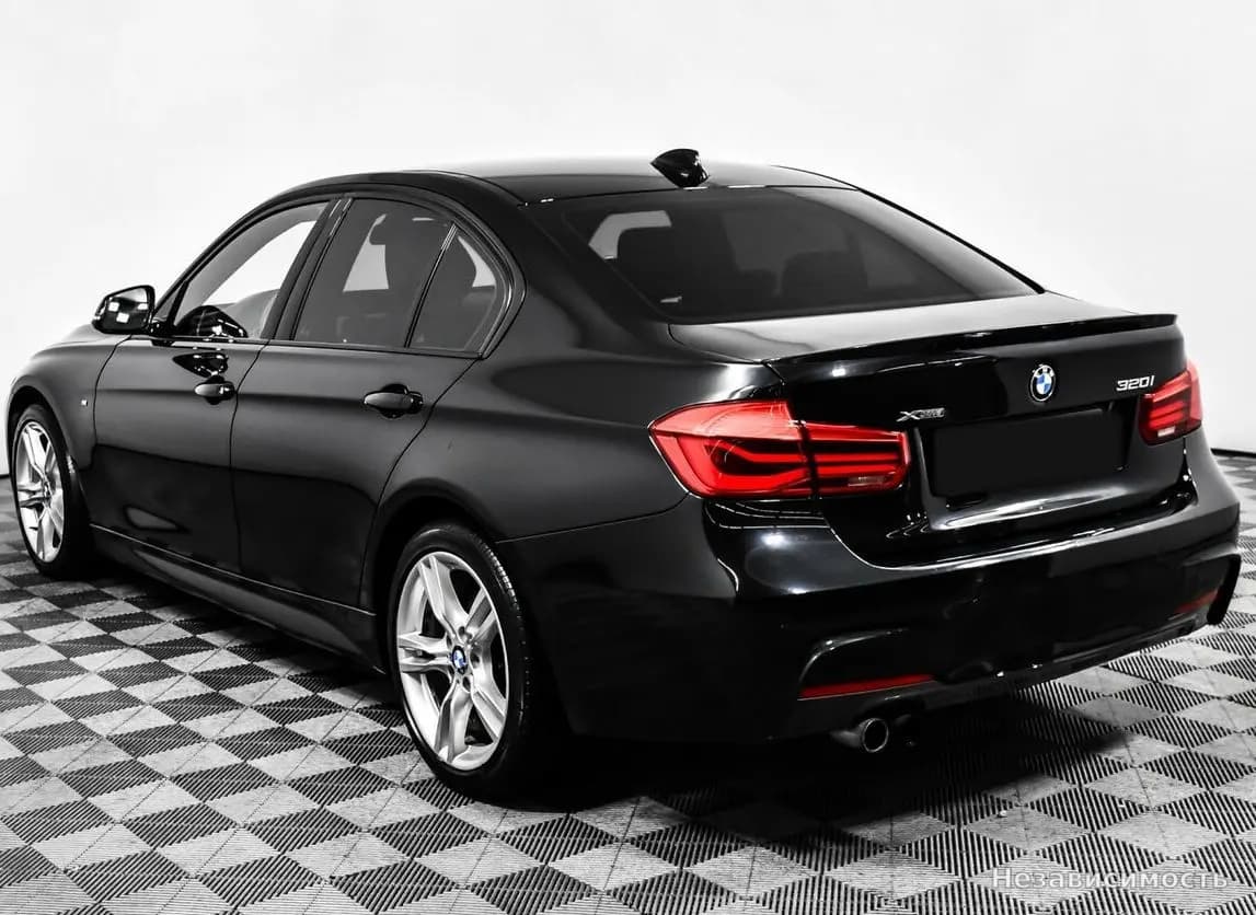 BMW 3 серии 2016 с пробегом — фото 7