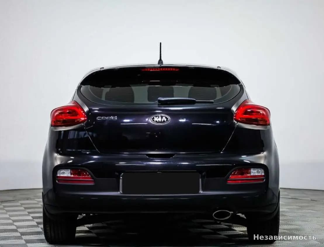 KIA Ceed 2013 с пробегом — фото 5