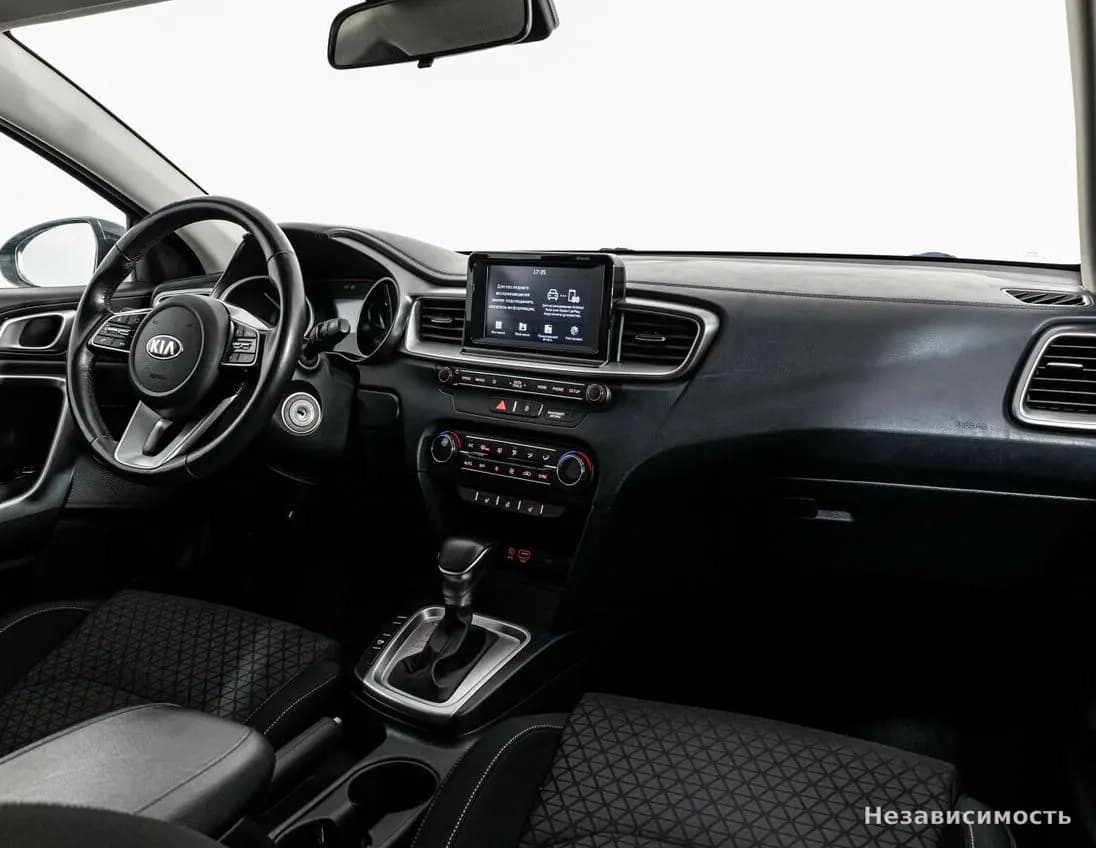 KIA Ceed 2019 с пробегом — фото 7