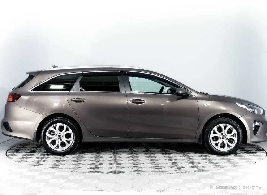 KIA Ceed 2019 с пробегом — фото 4