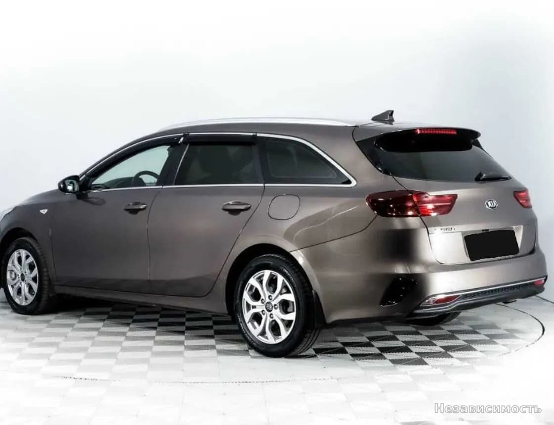 KIA Ceed 2019 с пробегом — фото 7