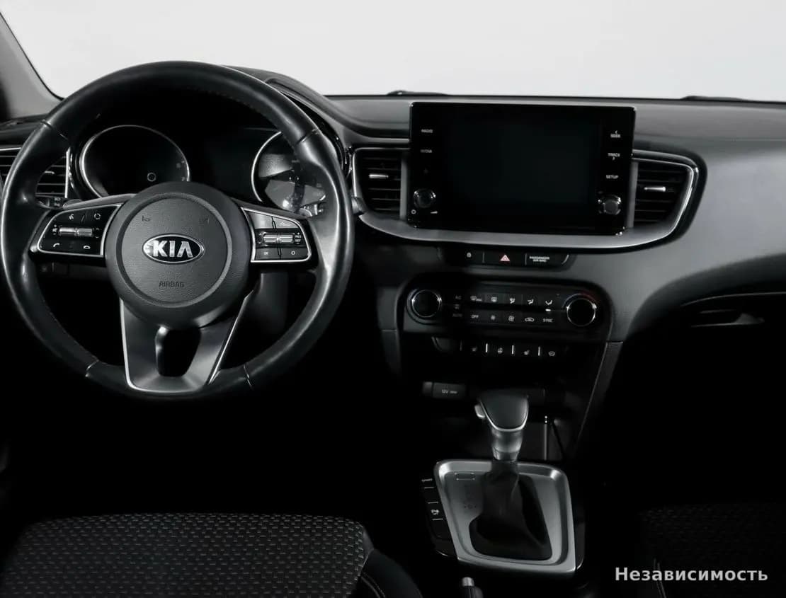 KIA Ceed 2020 с пробегом — фото 10
