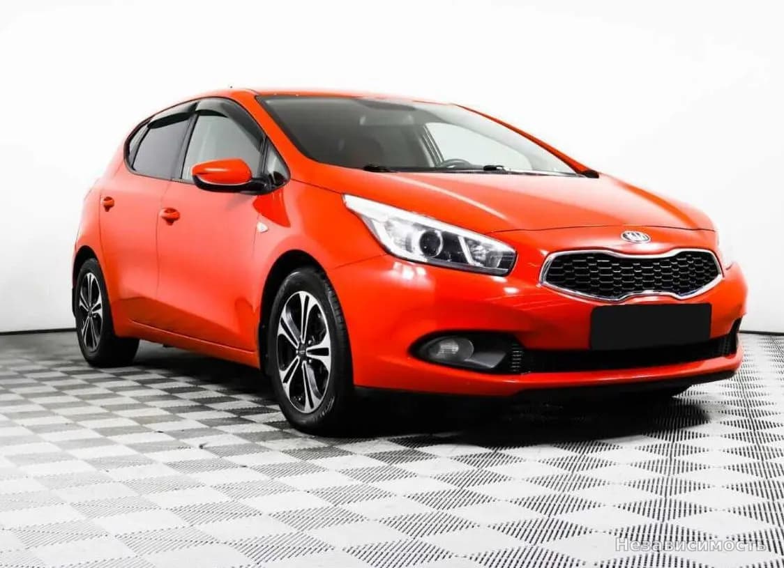 KIA Ceed 2015 с пробегом — фото 3