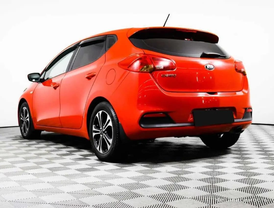 KIA Ceed 2015 с пробегом — фото 6