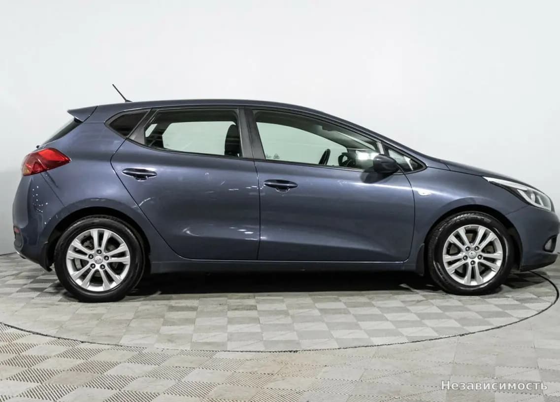 KIA Ceed 2015 с пробегом — фото 4