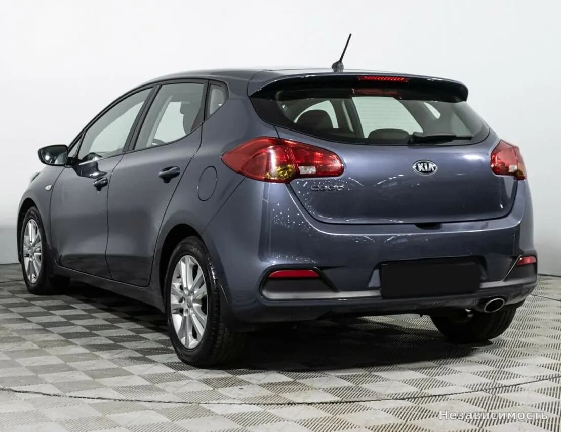 KIA Ceed 2015 с пробегом — фото 7