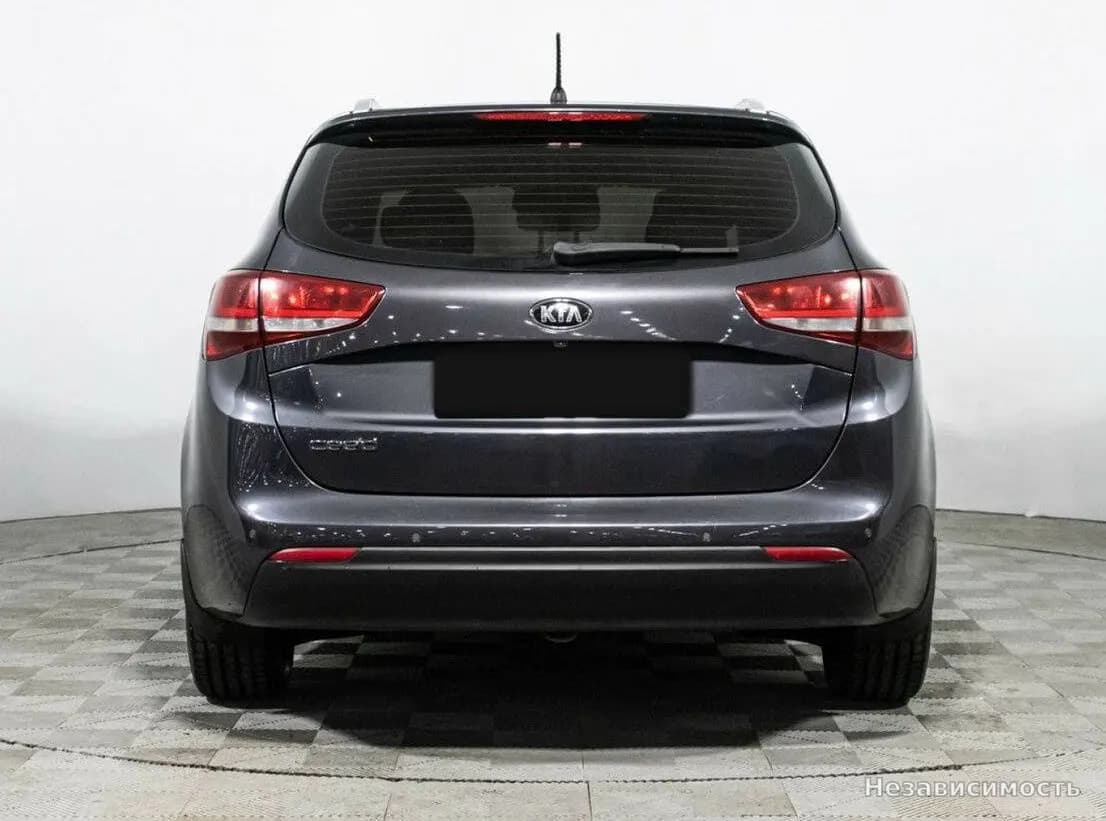 KIA Ceed 2015 с пробегом — фото 6