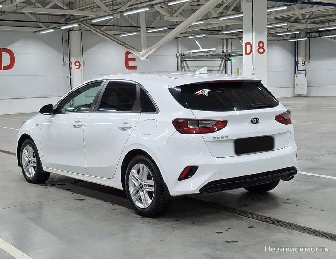 KIA Ceed 2019 с пробегом — фото 7