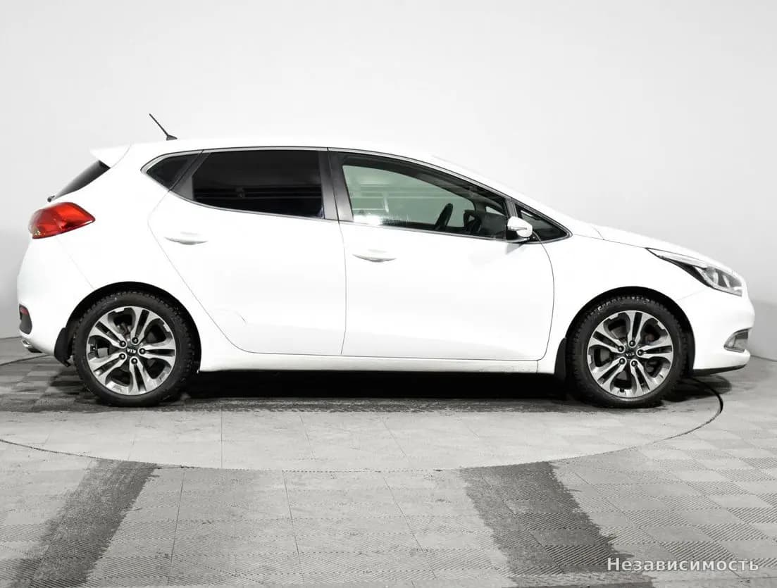 KIA Ceed 2013 с пробегом — фото 4