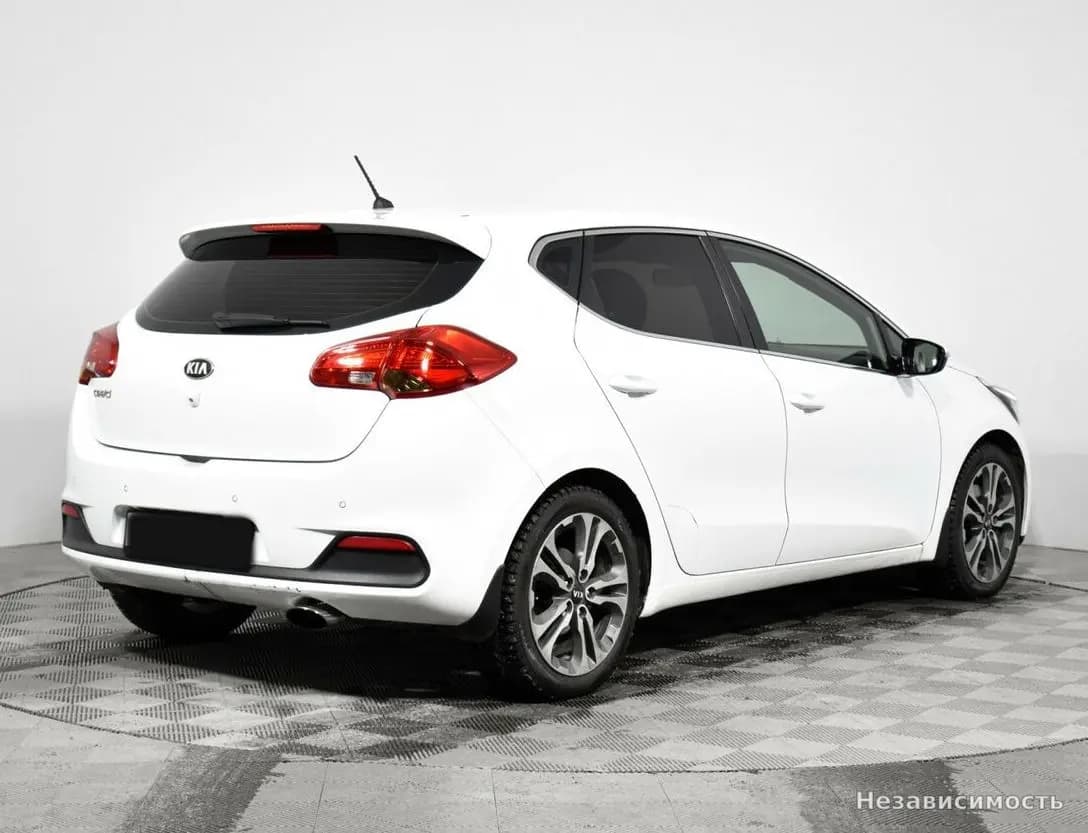KIA Ceed 2013 с пробегом — фото 5