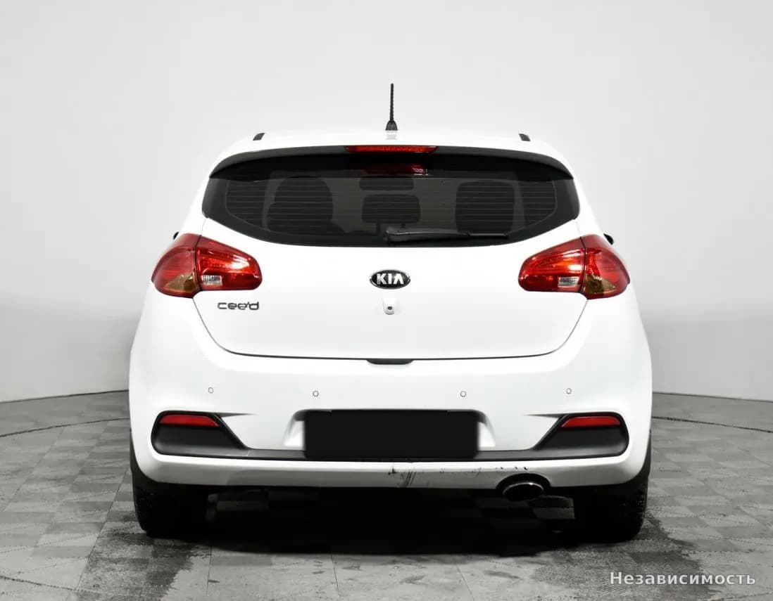KIA Ceed 2013 с пробегом — фото 6