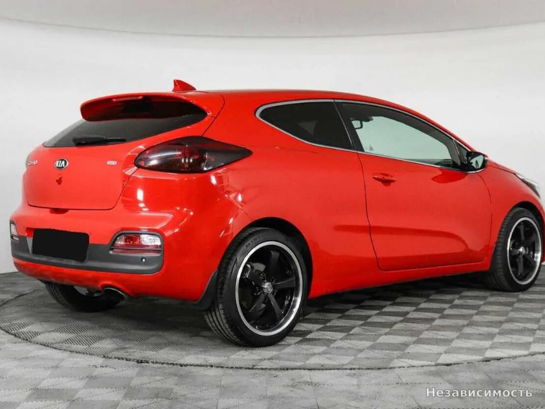 KIA Ceed 2017 с пробегом — фото 5