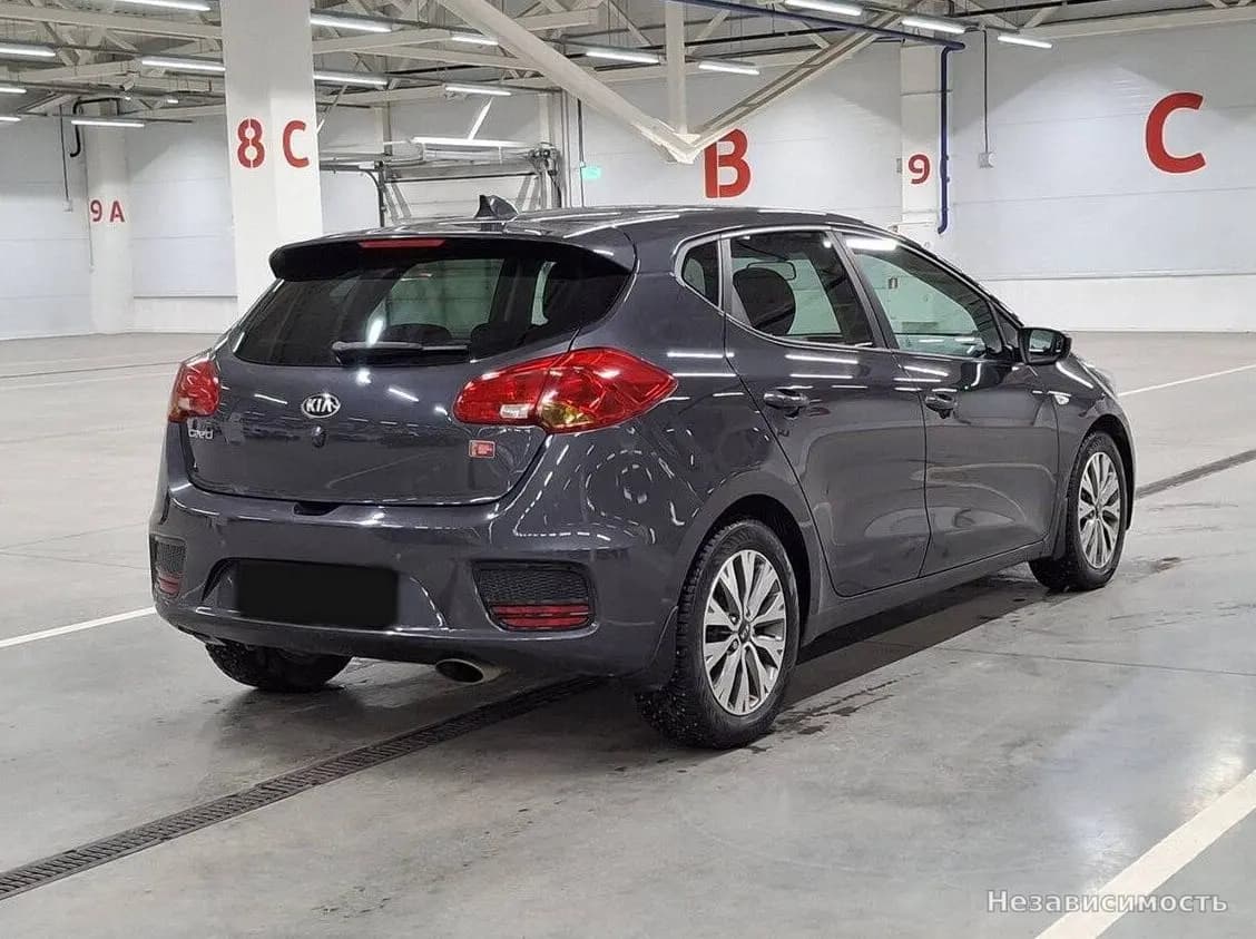 KIA Ceed 2018 с пробегом — фото 5