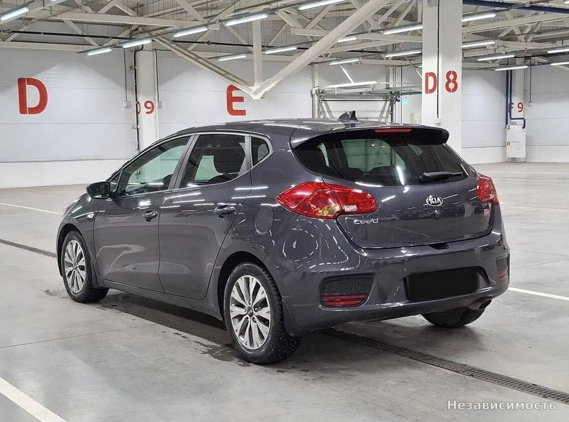 KIA Ceed 2018 с пробегом — фото 7