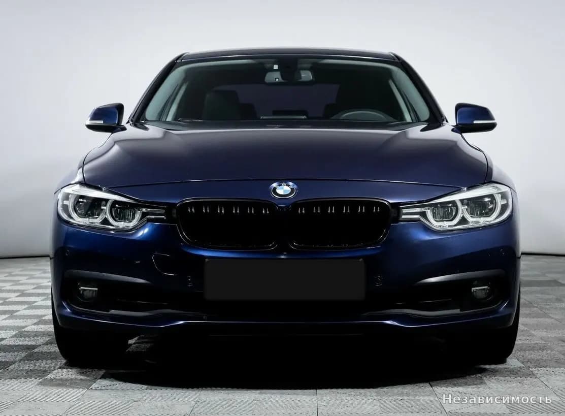 BMW 3 серии 2018 с пробегом — фото 2