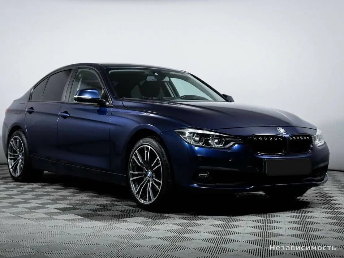 BMW 3 серии 2018 с пробегом — фото 3