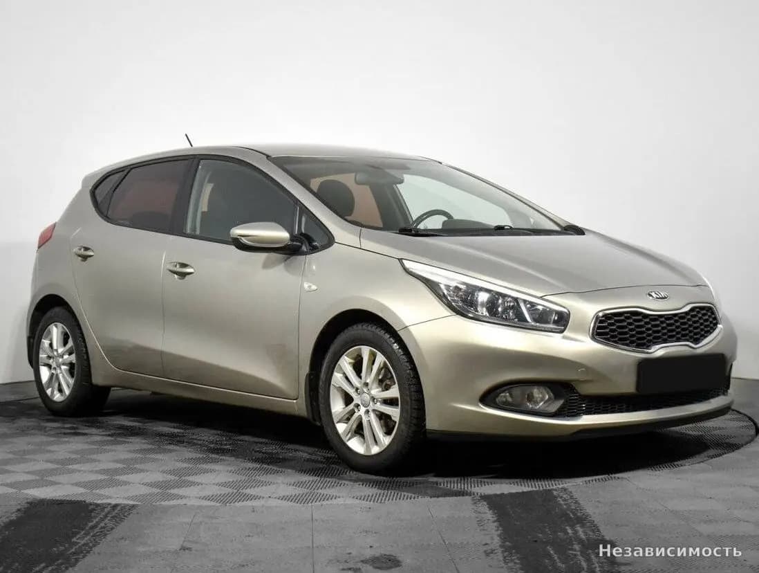 KIA Ceed 2012 с пробегом — фото 3