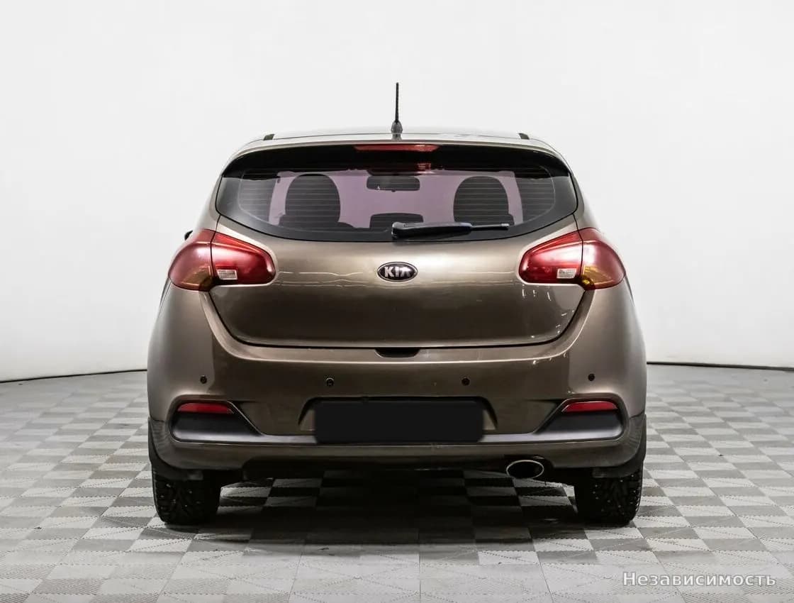 KIA Ceed 2012 с пробегом — фото 5