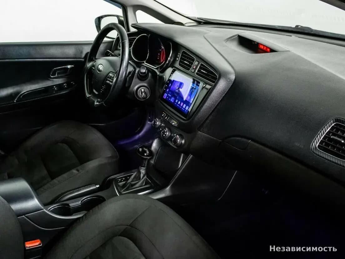 KIA Ceed 2012 с пробегом — фото 7