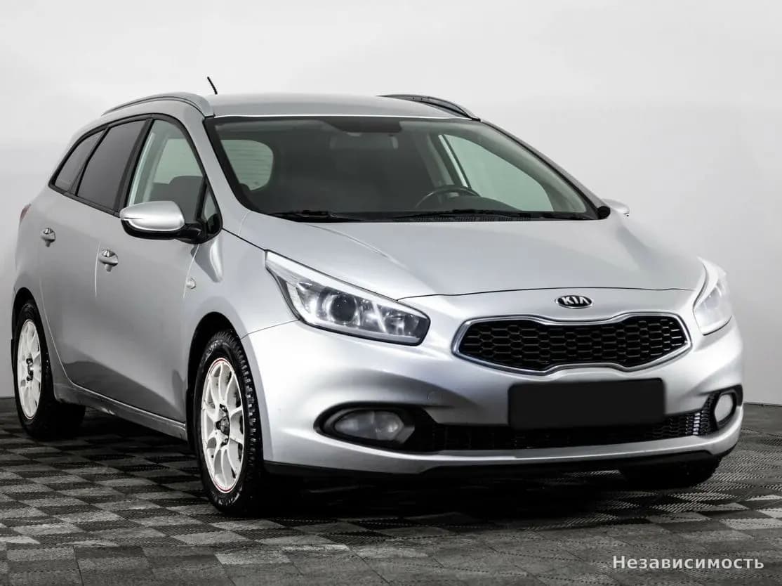 KIA Ceed 2014 с пробегом — фото 3