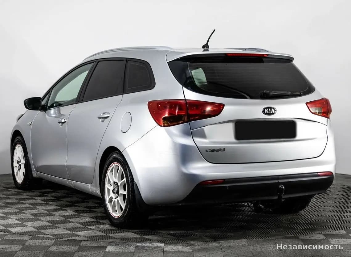 KIA Ceed 2014 с пробегом — фото 6