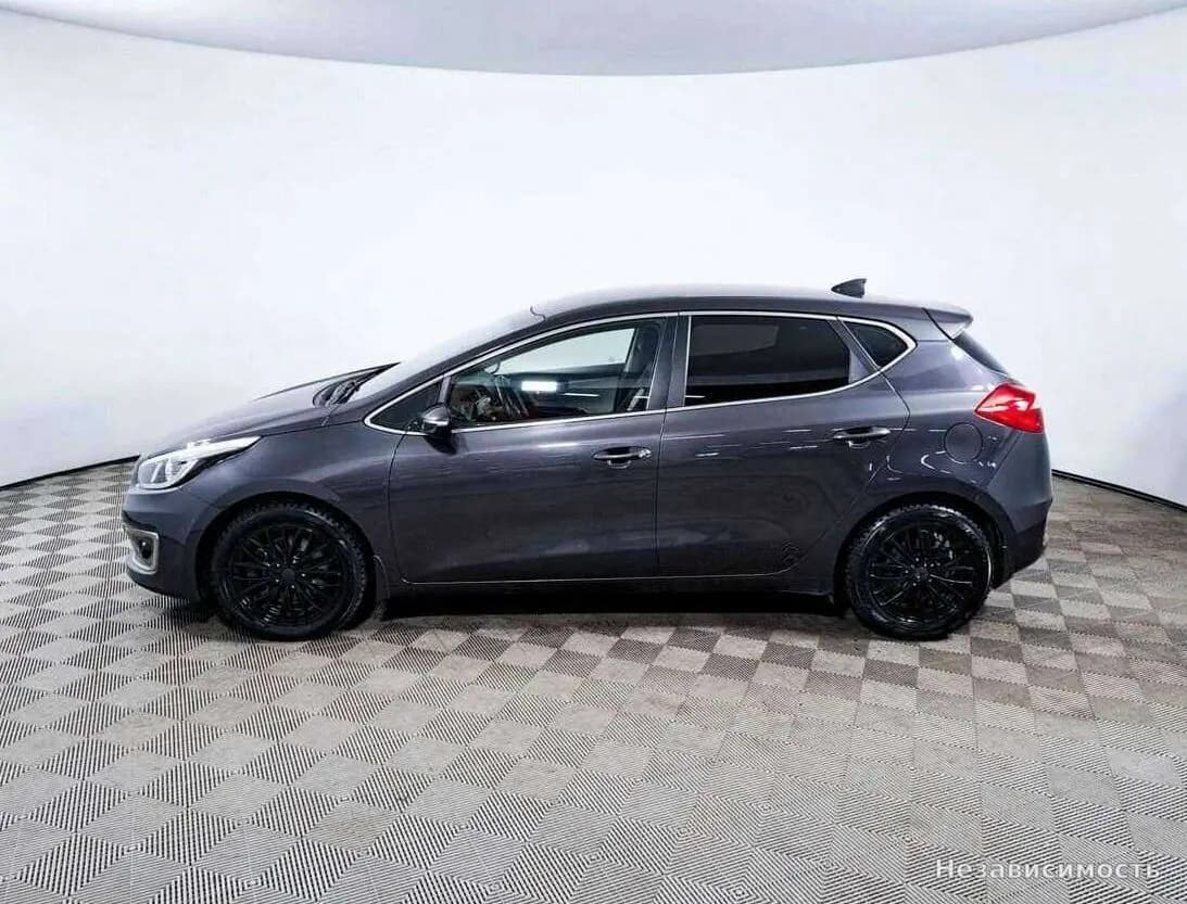 KIA Ceed 2018 с пробегом — фото 8
