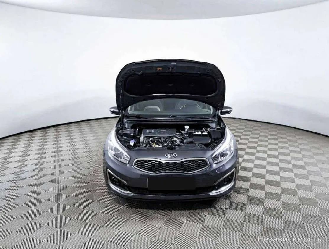 KIA Ceed 2018 с пробегом — фото 9