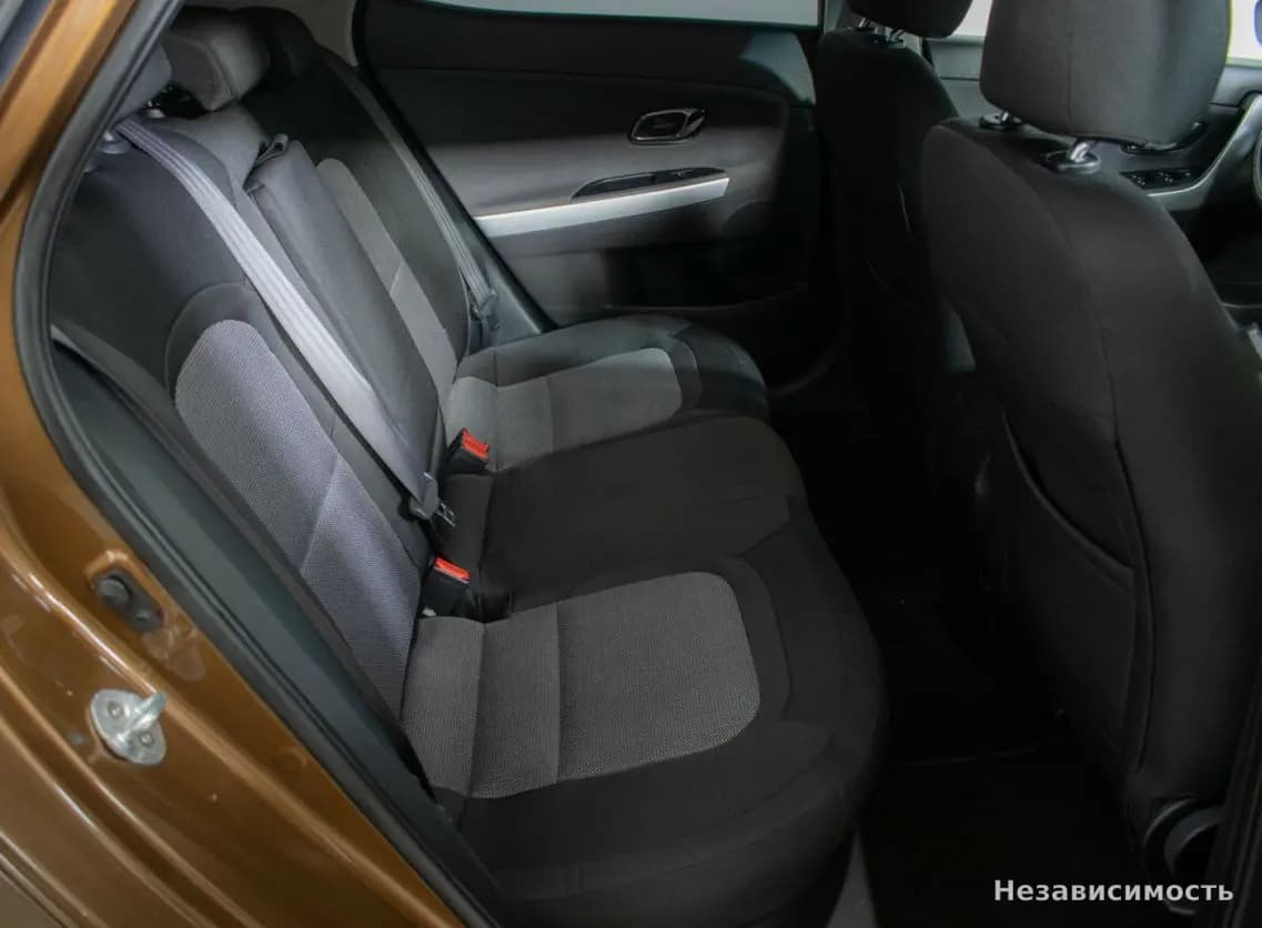 KIA Ceed 2016 с пробегом — фото 10