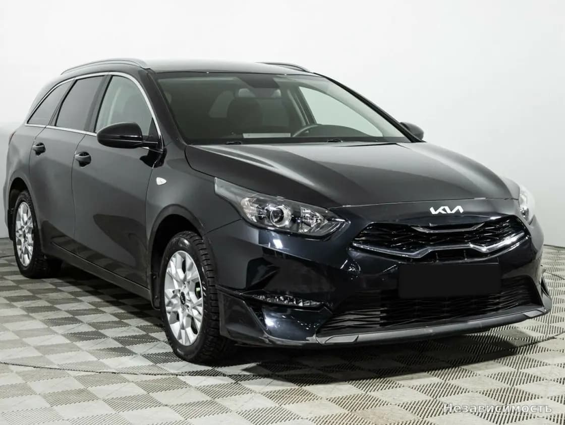 KIA Ceed 2022 с пробегом — фото 3