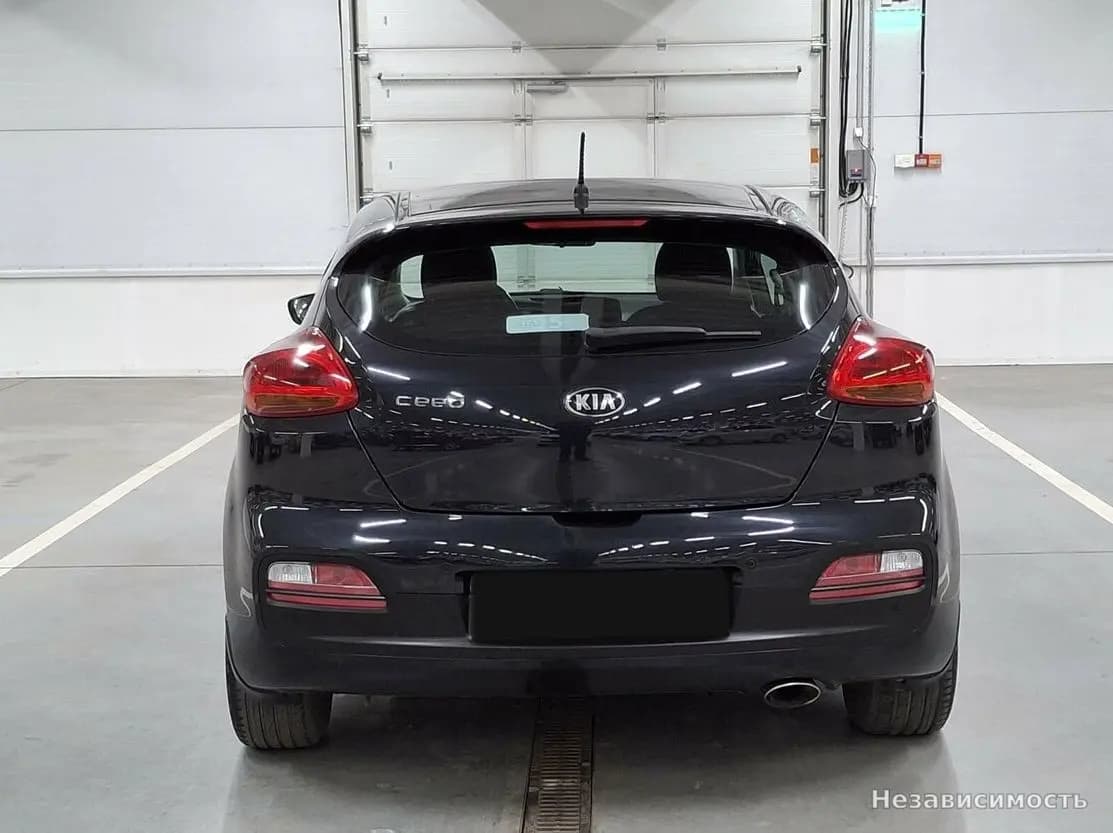 KIA Ceed 2015 с пробегом — фото 6