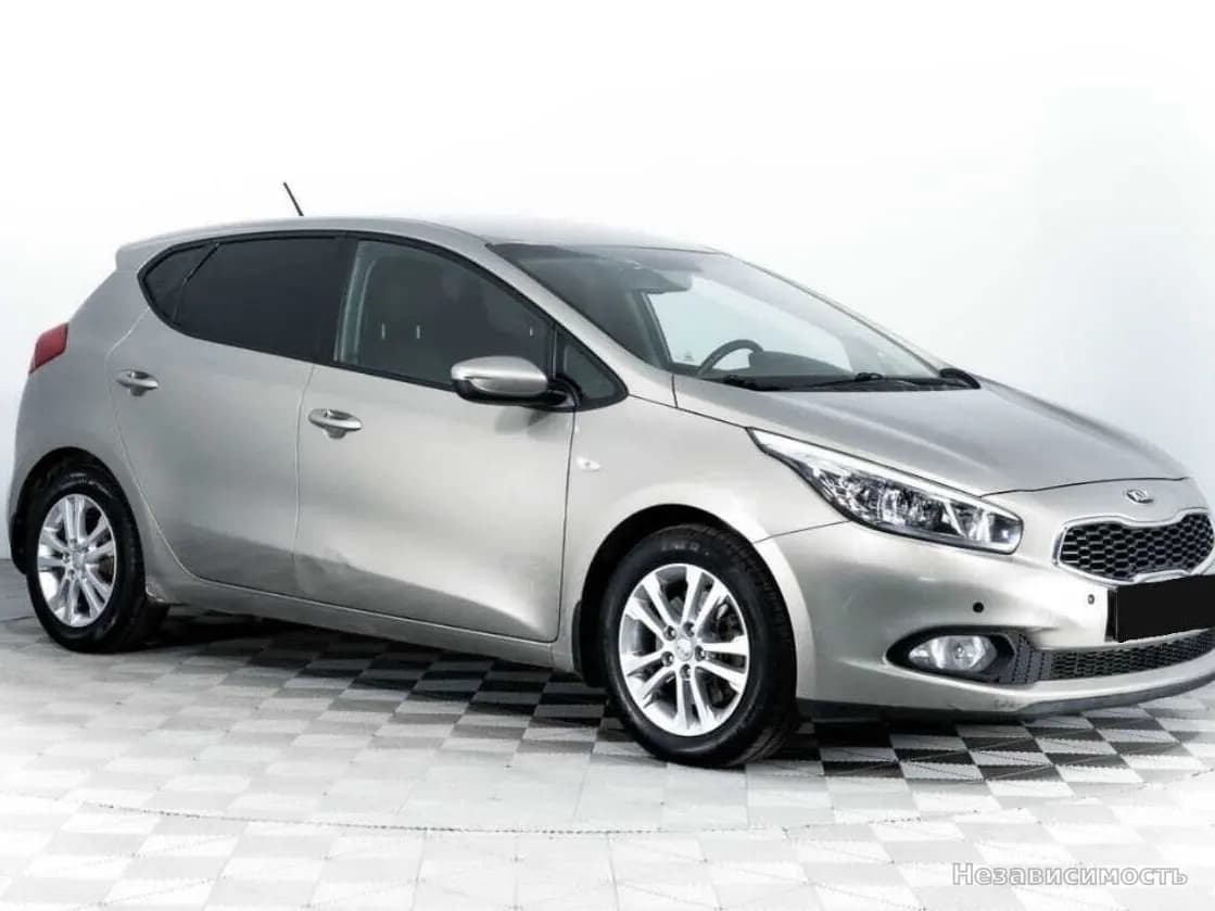KIA Ceed 2014 с пробегом — фото 3