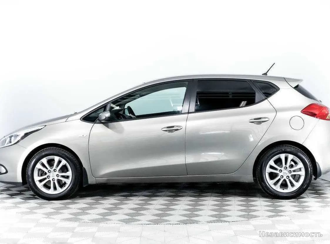 KIA Ceed 2014 с пробегом — фото 8
