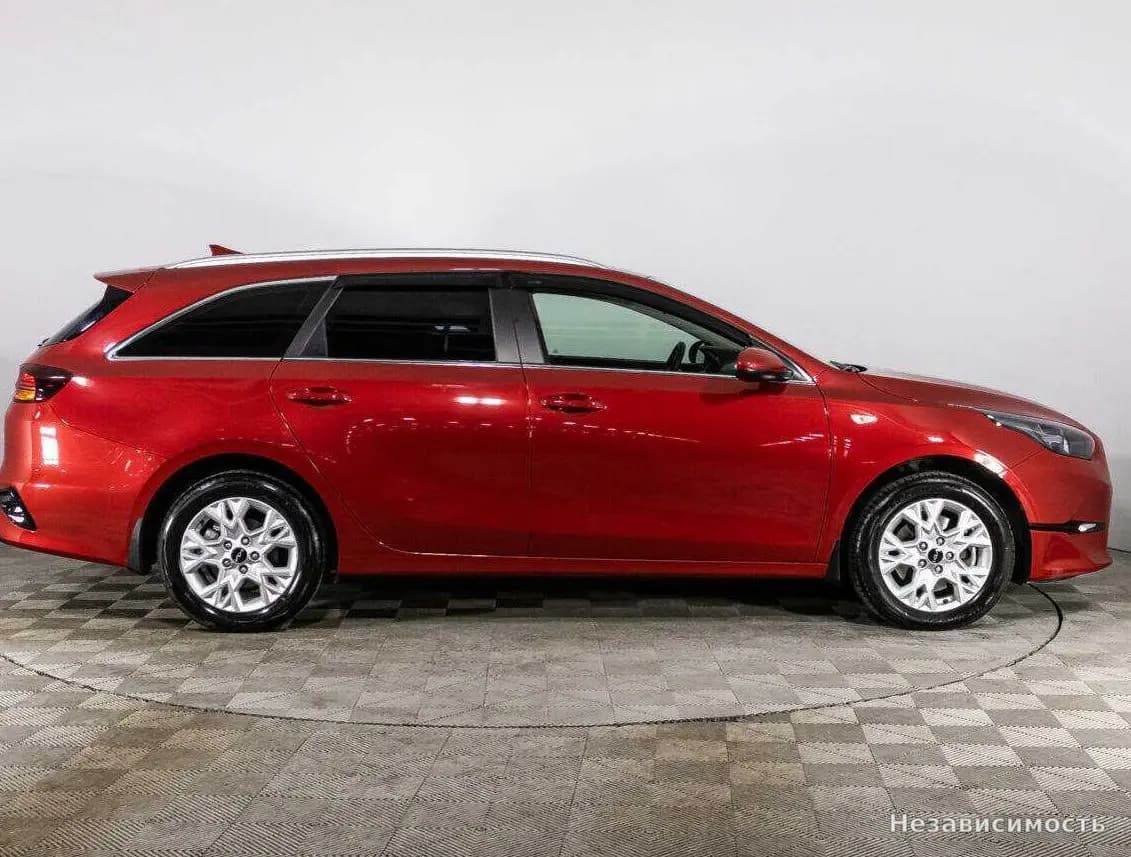 KIA Ceed 2022 с пробегом — фото 4