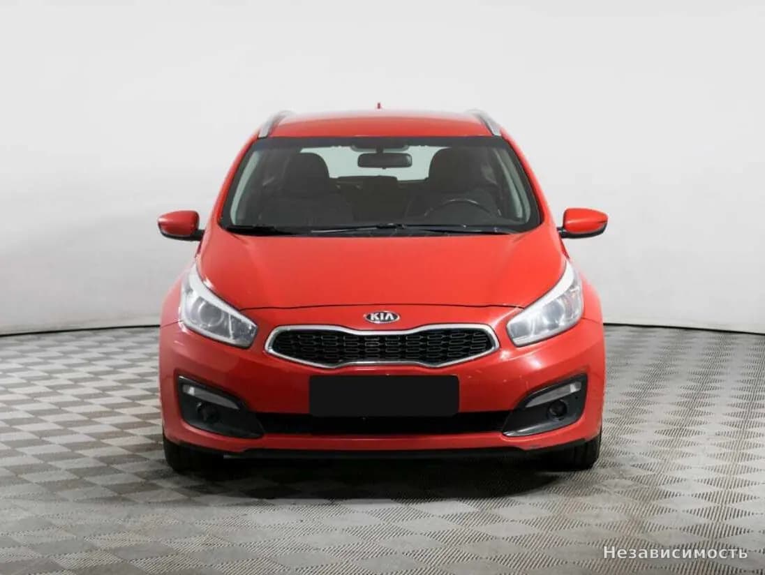KIA Ceed 2018 с пробегом — фото 2
