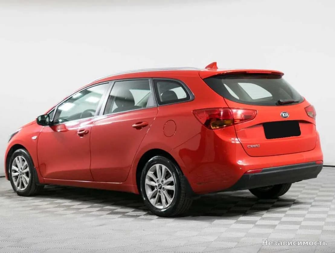 KIA Ceed 2018 с пробегом — фото 7