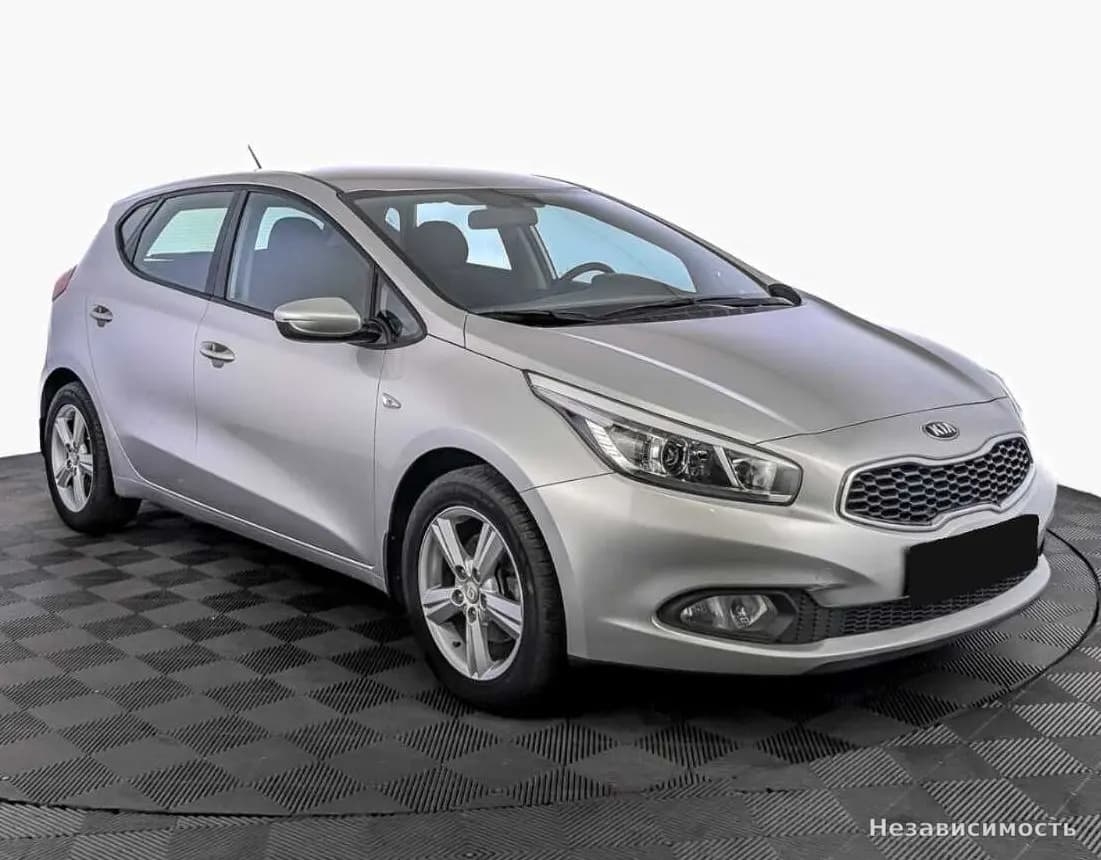 KIA Ceed 2015 с пробегом — фото 3