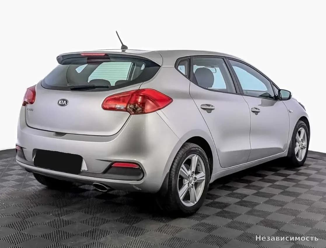 KIA Ceed 2015 с пробегом — фото 5