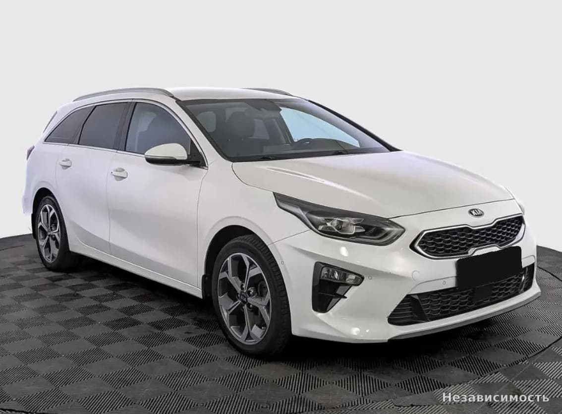 KIA Ceed 2019 с пробегом — фото 3