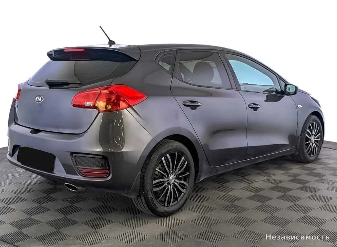 KIA Ceed 2015 с пробегом — фото 5