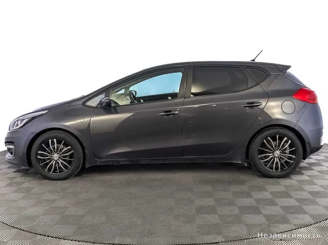 KIA Ceed 2015 с пробегом — фото 8
