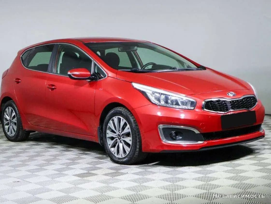 KIA Ceed 2018 с пробегом — фото 3